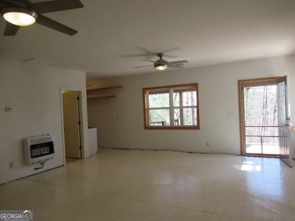 378 Laurel CIR Dahlonega, GA 30533