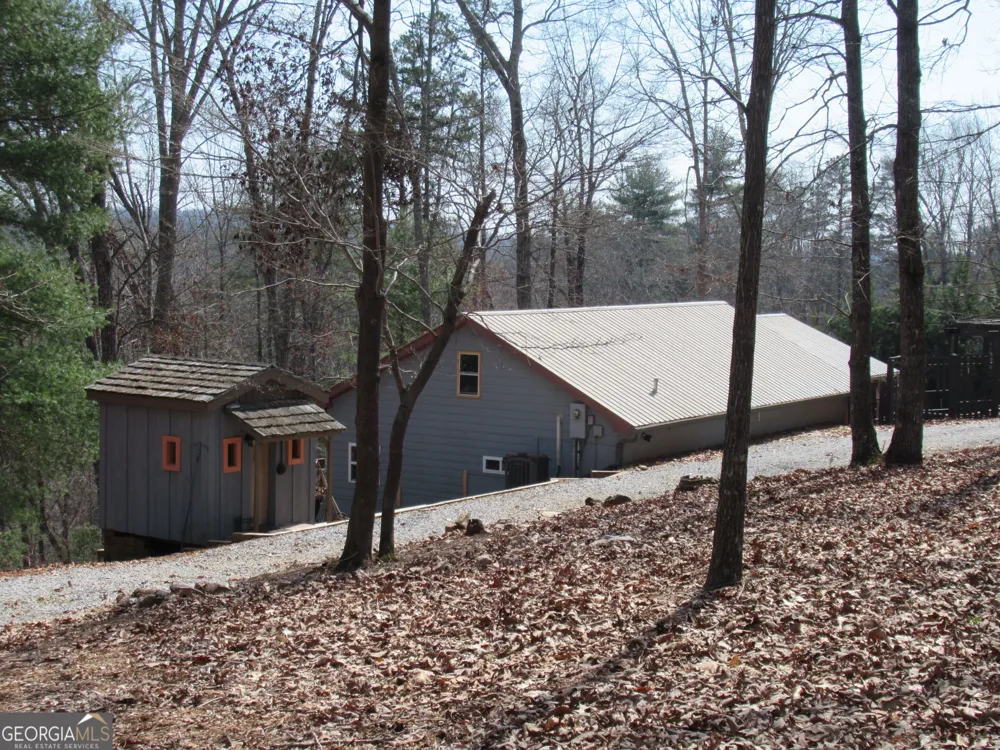 378 Laurel CIR Dahlonega, GA 30533