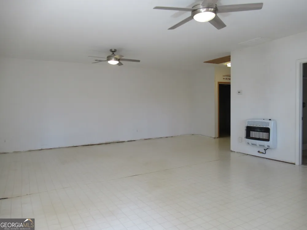 378 Laurel CIR Dahlonega, GA 30533