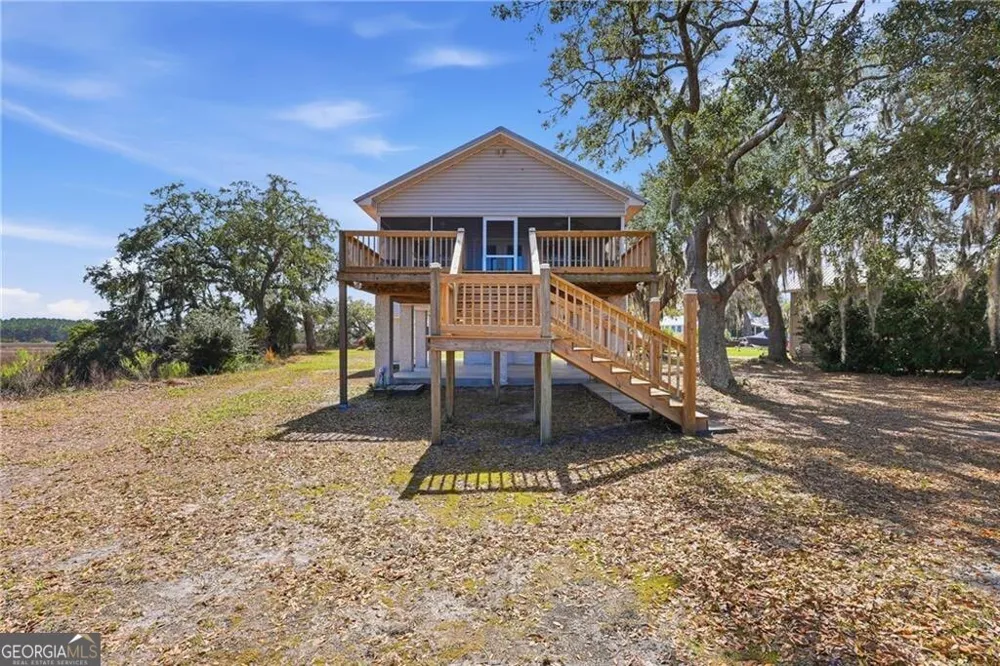 1116 Pleasure Point LN NE Townsend, GA 31331