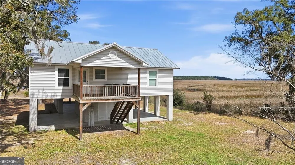 1116 Pleasure Point LN NE Townsend, GA 31331