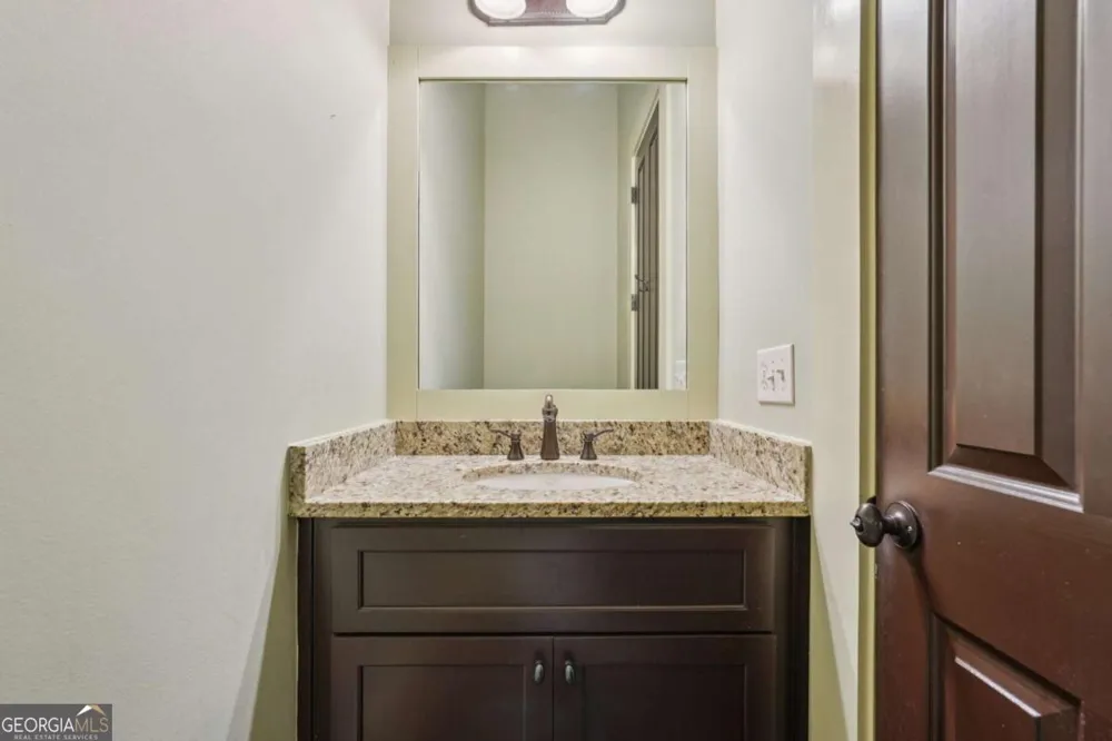 5960 Webster CIR Norcross, GA 30071