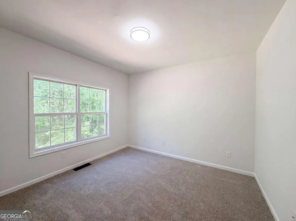 520 Lullaby CT Fayetteville, GA 30214