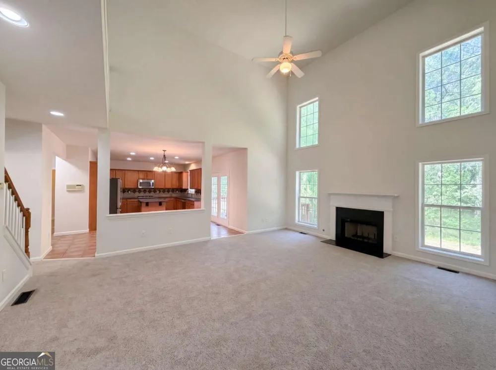 520 Lullaby CT Fayetteville, GA 30214