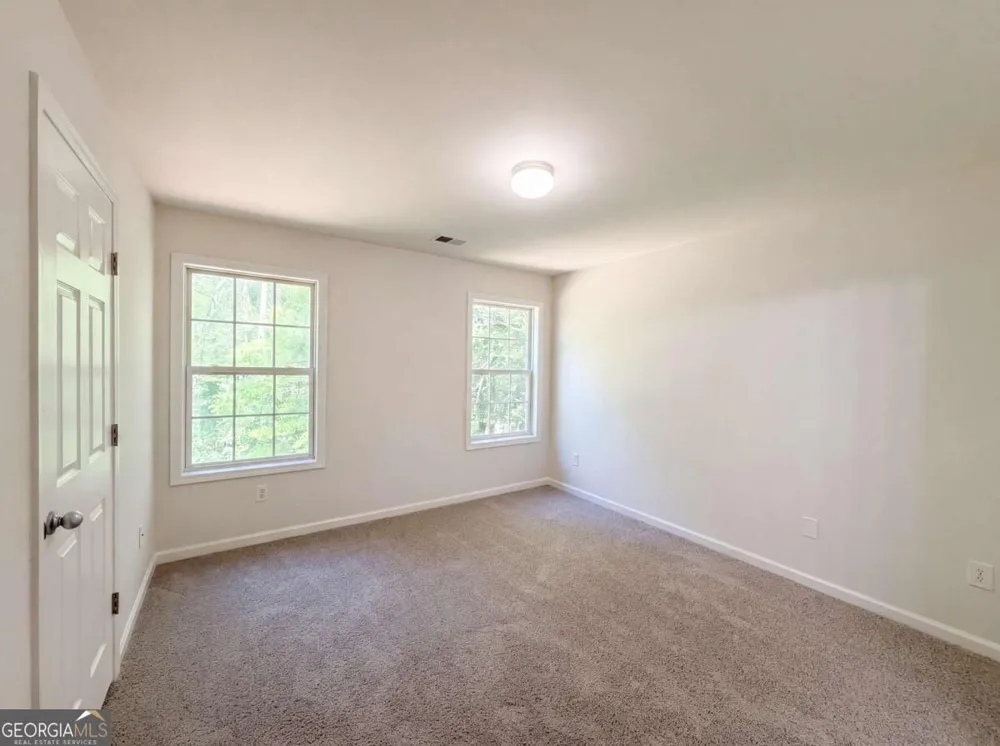 520 Lullaby CT Fayetteville, GA 30214