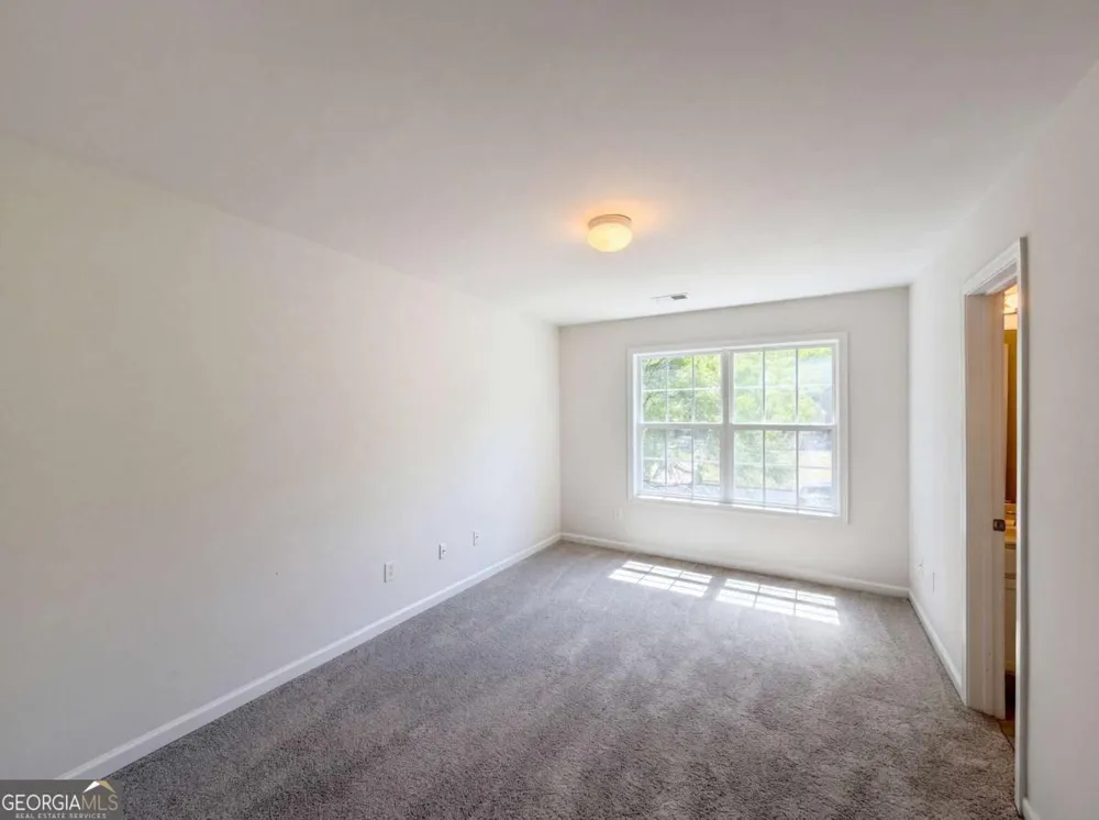 520 Lullaby CT Fayetteville, GA 30214