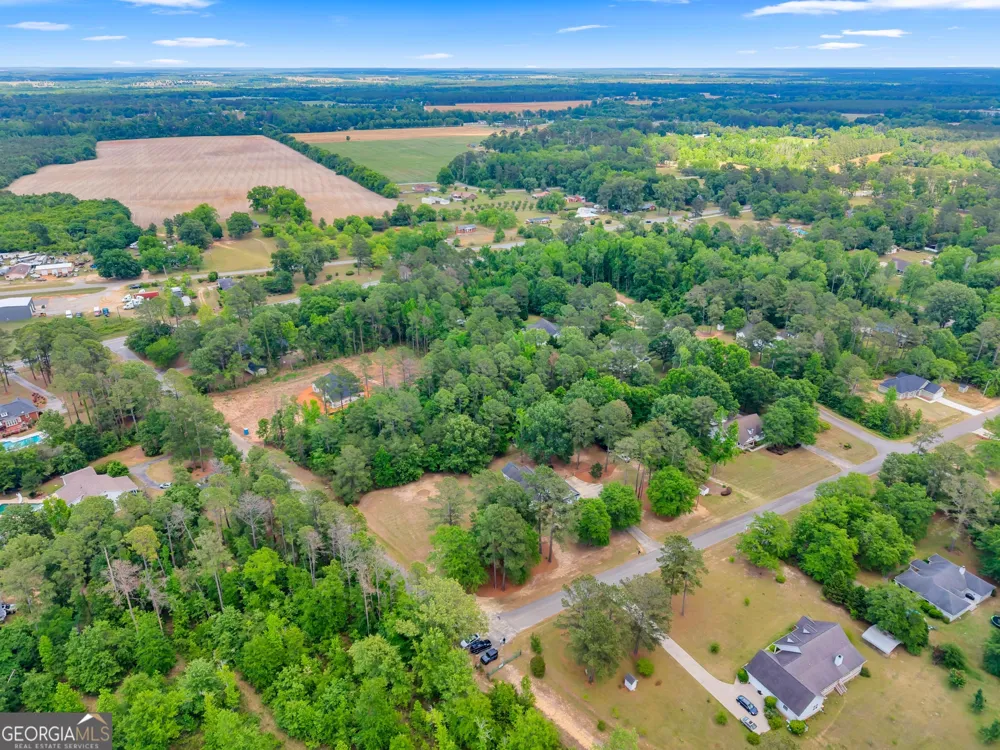 733 Flanders LN Dublin, GA 31021