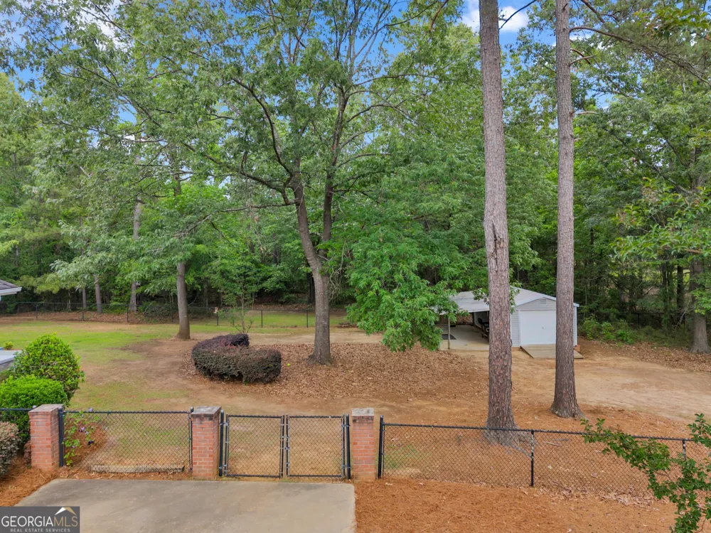 733 Flanders LN Dublin, GA 31021