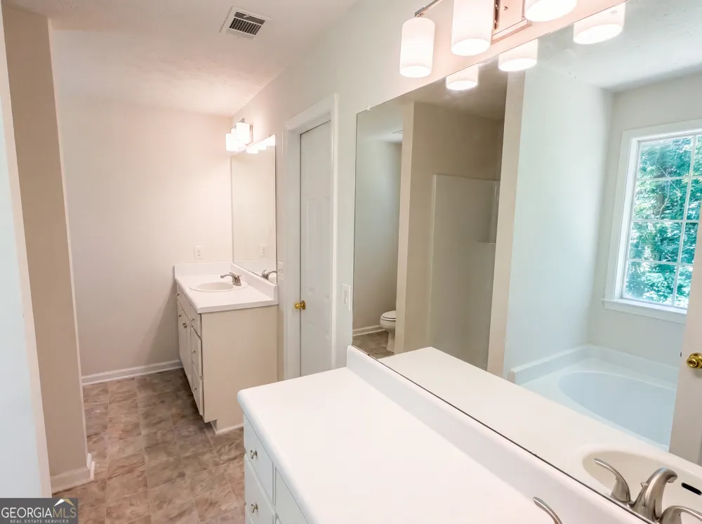 170 Rosewood CIR Covington, GA 30016