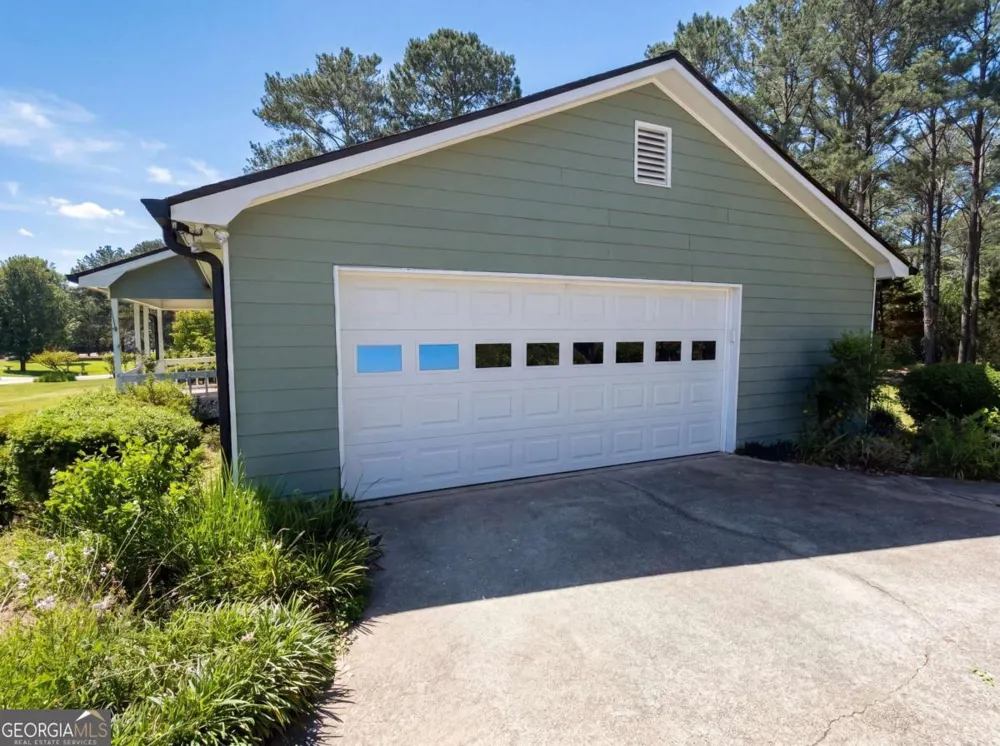 90 Rolling Ridge DR Covington, GA 30016