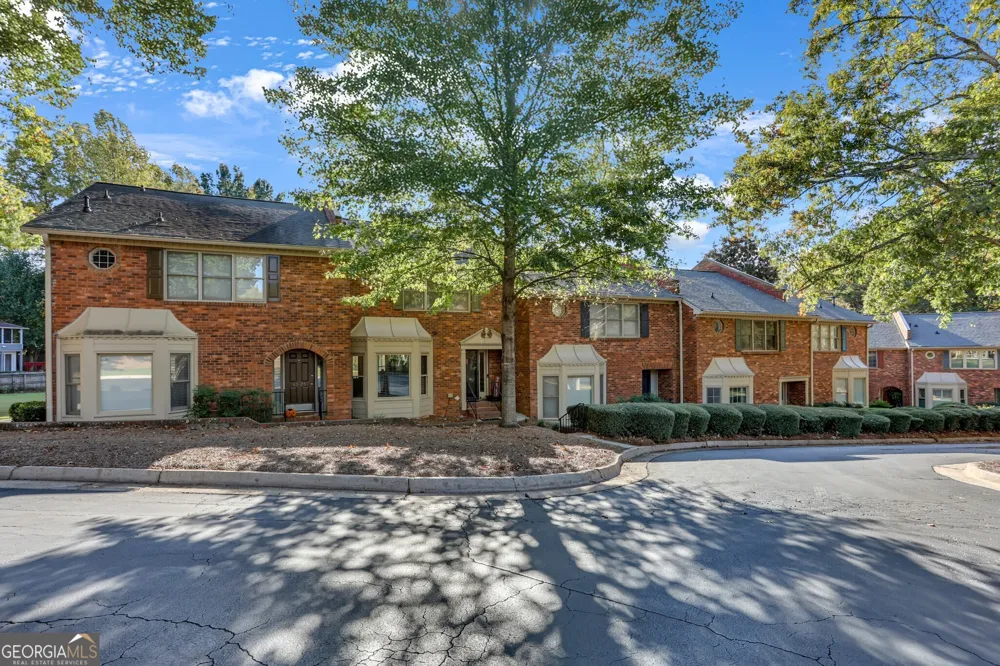 6315 Windsor Trace DR Peachtree Corners, GA 30092
