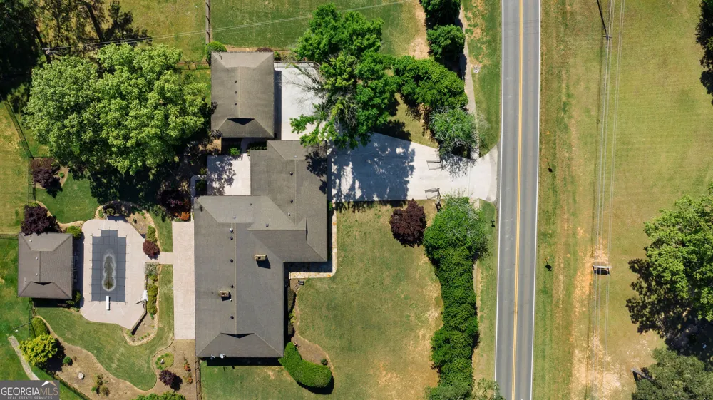 1132 Euharlee RD Kingston, GA 30145