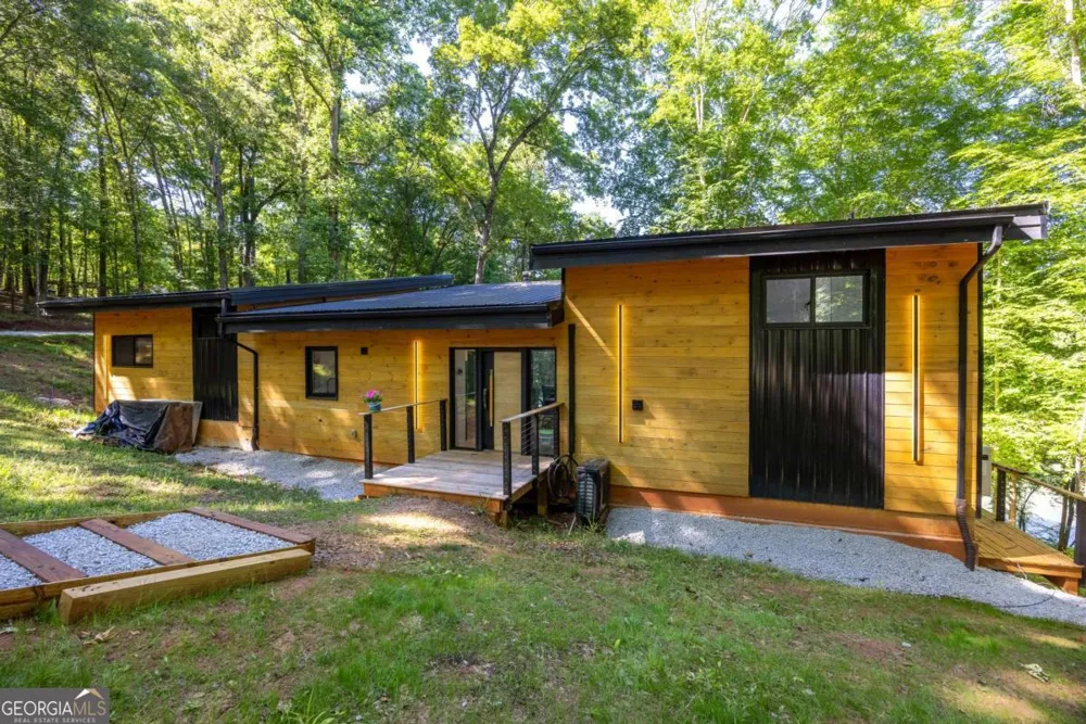 642 Susan Davis RD Sparta, GA 31087