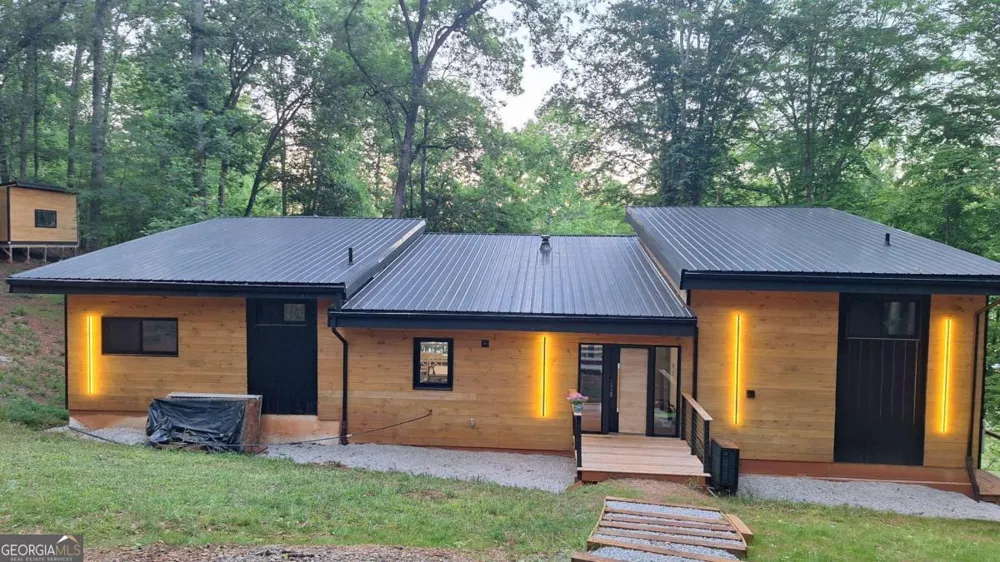 642 Susan Davis RD Sparta, GA 31087