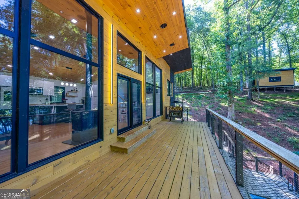 642 Susan Davis RD Sparta, GA 31087