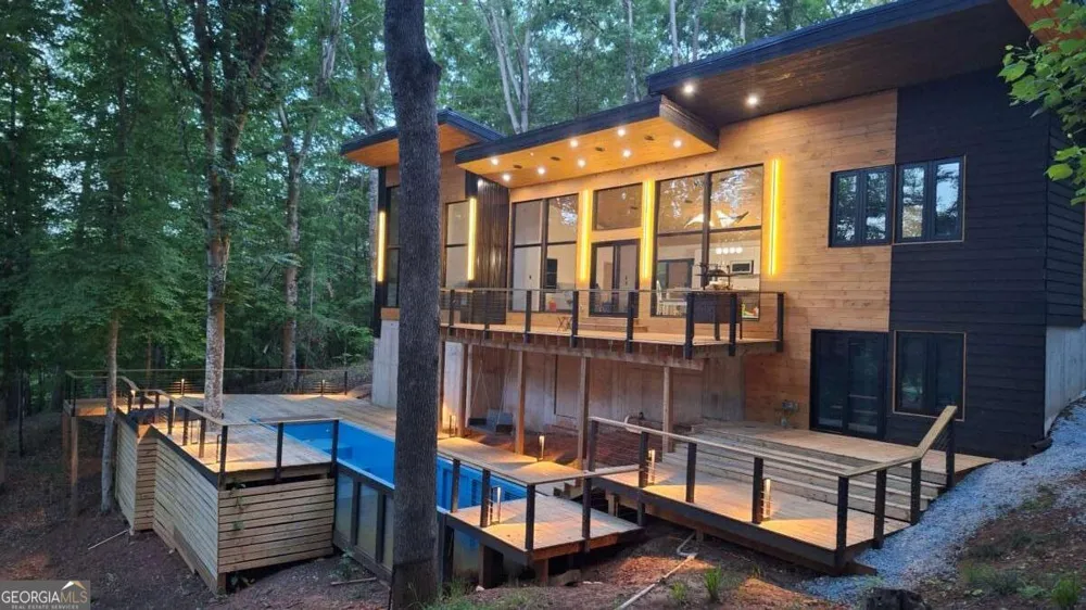 642 Susan Davis RD Sparta, GA 31087