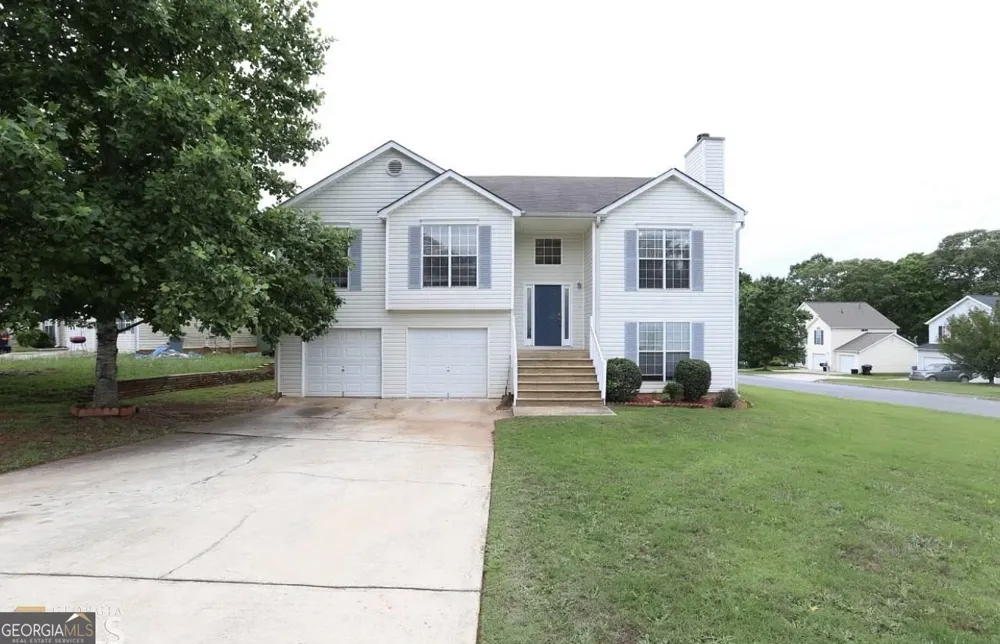 3276 Bells Landing DR Rex, GA 30273