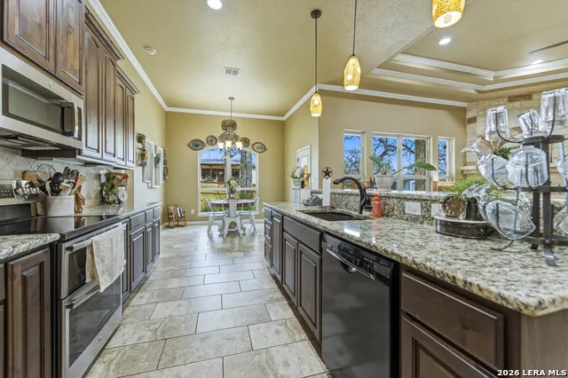 203 Champions Blvd. ( Two Homes ) La Vernia, TX 78121