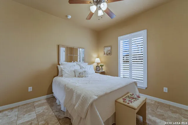 203 Champions Blvd. ( Two Homes ) La Vernia, TX 78121