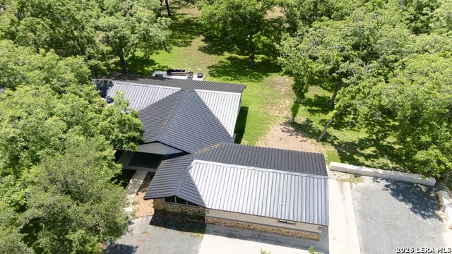 727 Leakey Springs Rd. Leakey, TX 78873