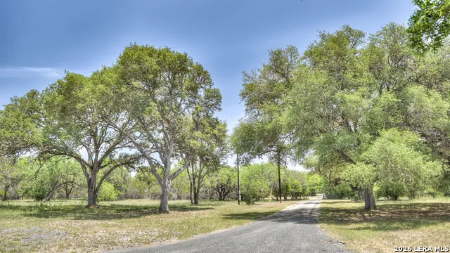 727 Leakey Springs Rd. Leakey, TX 78873