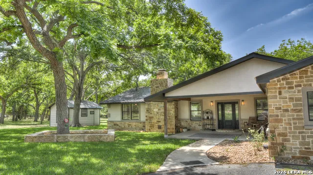 727 Leakey Springs Rd. Leakey, TX 78873