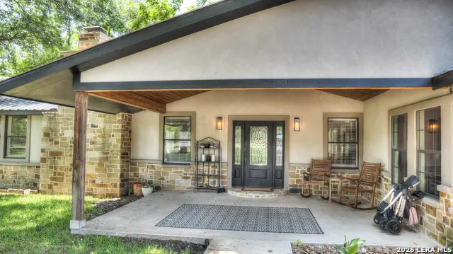727 Leakey Springs Rd. Leakey, TX 78873
