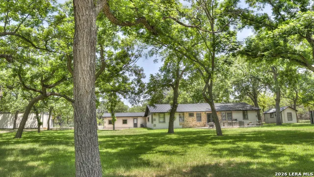 727 Leakey Springs Rd. Leakey, TX 78873