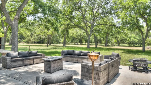 727 Leakey Springs Rd. Leakey, TX 78873