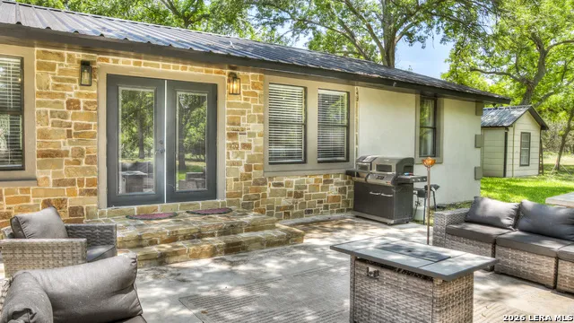 727 Leakey Springs Rd. Leakey, TX 78873