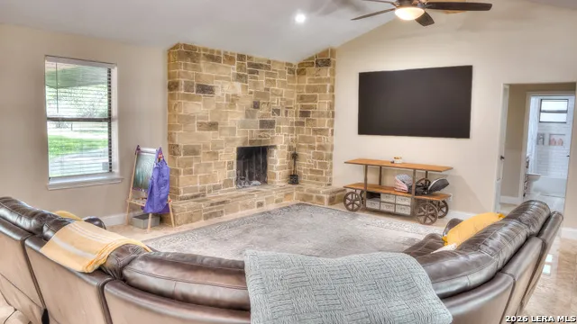 727 Leakey Springs Rd. Leakey, TX 78873