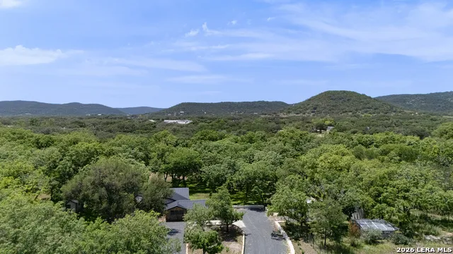727 Leakey Springs Rd. Leakey, TX 78873