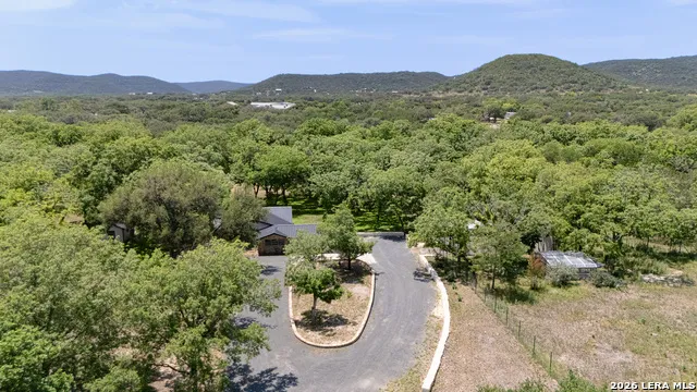 727 Leakey Springs Rd. Leakey, TX 78873
