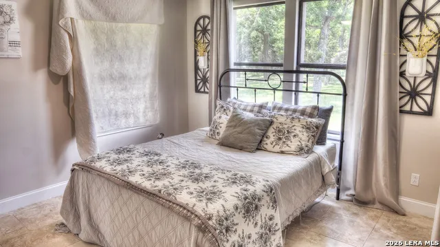 727 Leakey Springs Rd. Leakey, TX 78873