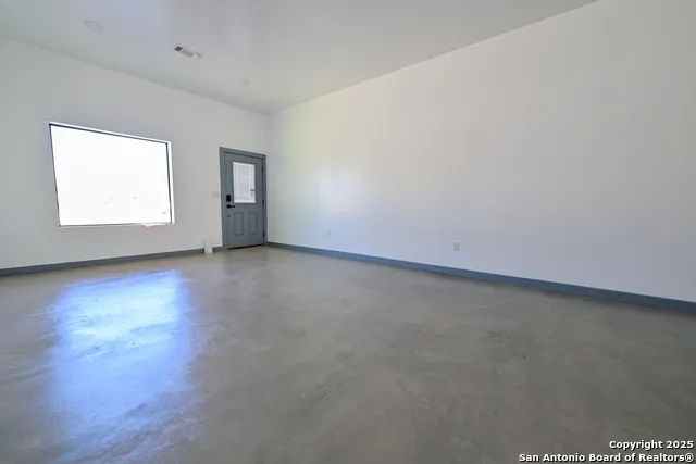 1003 W Galveston Marfa, TX 79843