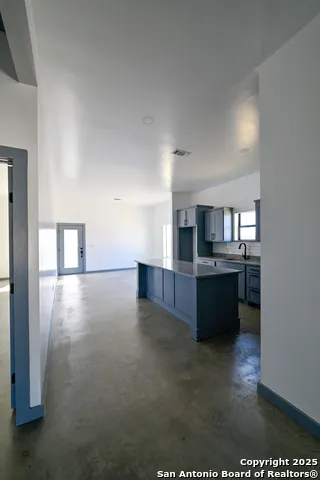 1003 W Galveston Marfa, TX 79843