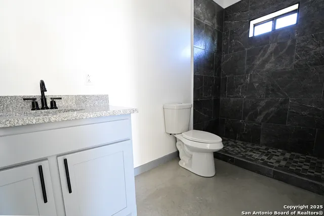 1003 W Galveston Marfa, TX 79843