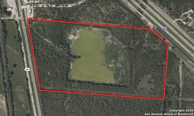 6266 Highway 281 Three Rivers, TX 78071