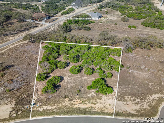 642 Butler Oaks Bulverde, TX 78163