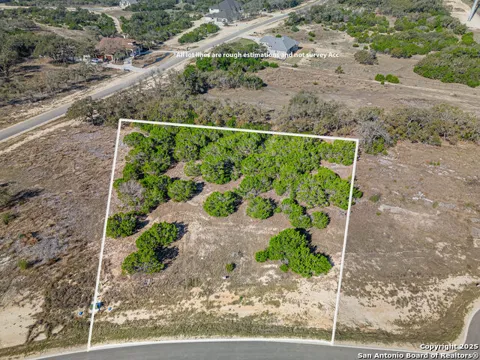642 Butler Oaks