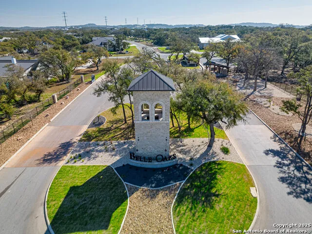 642 Butler Oaks Bulverde, TX 78163