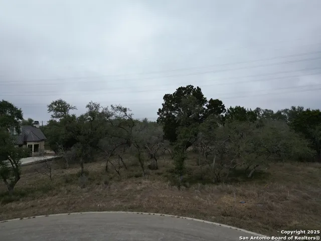 926 Belle Oaks Bulverde, TX 78163