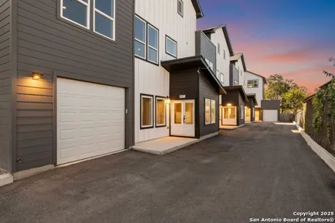 106 Bank St Unit 101