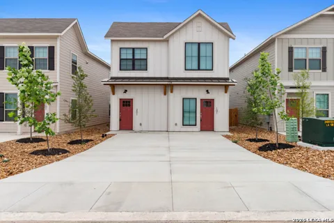 7114 Magnolia Creek Unit 201