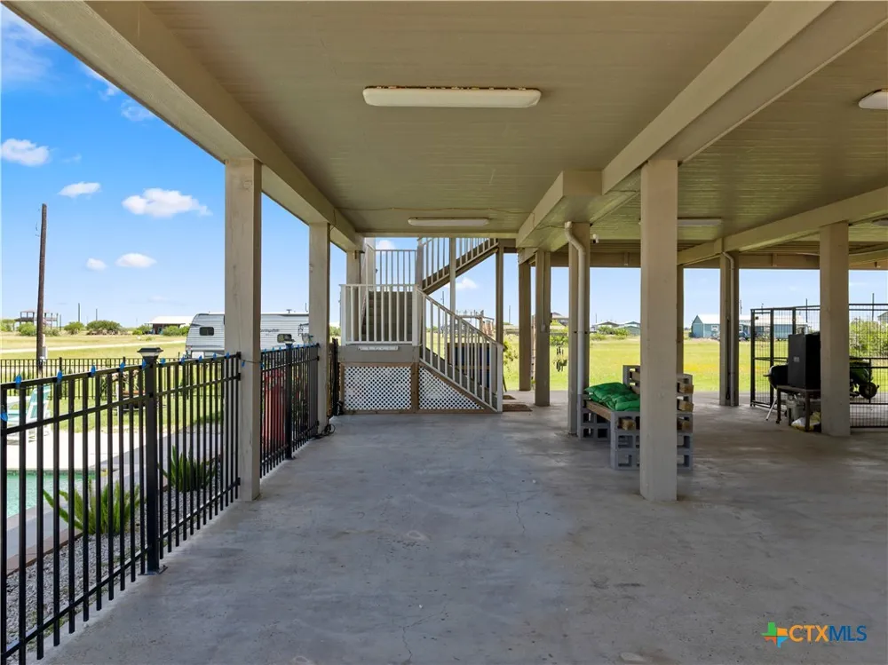 213 Porpoise Drive Palacios, TX 77465