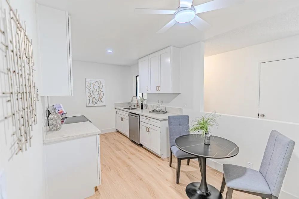 634 8th St. #8 Imperial Beach, CA 91932