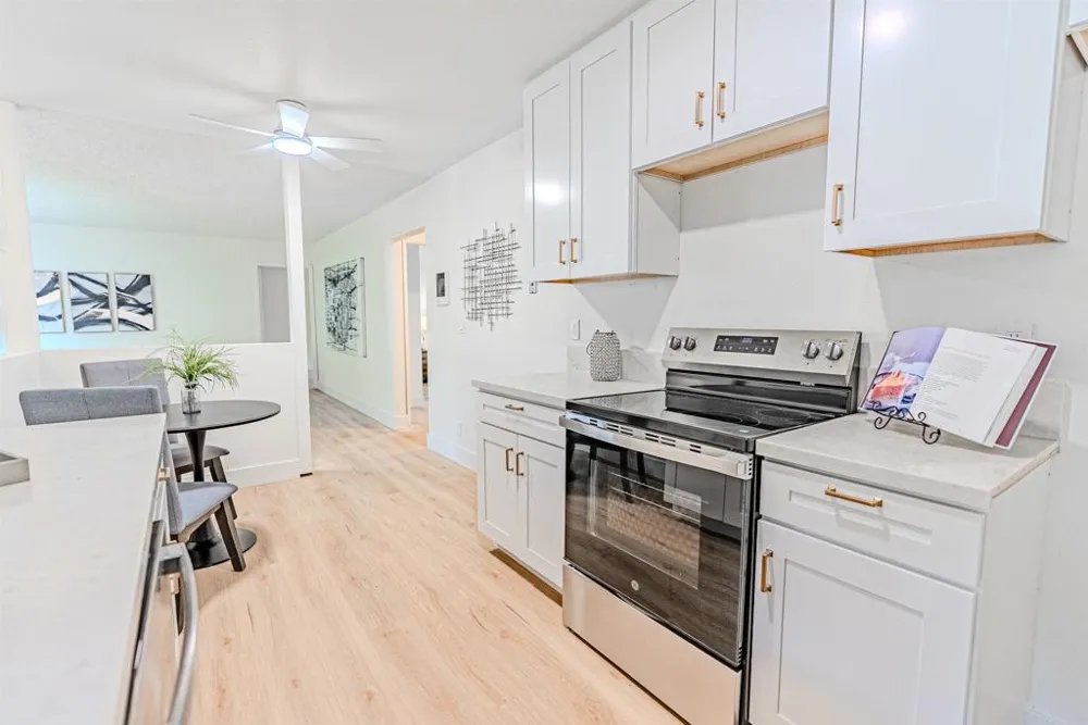 634 8th St. #8 Imperial Beach, CA 91932