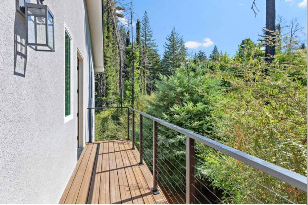 125 Fallen Leaf Drive Boulder Creek, CA 95006