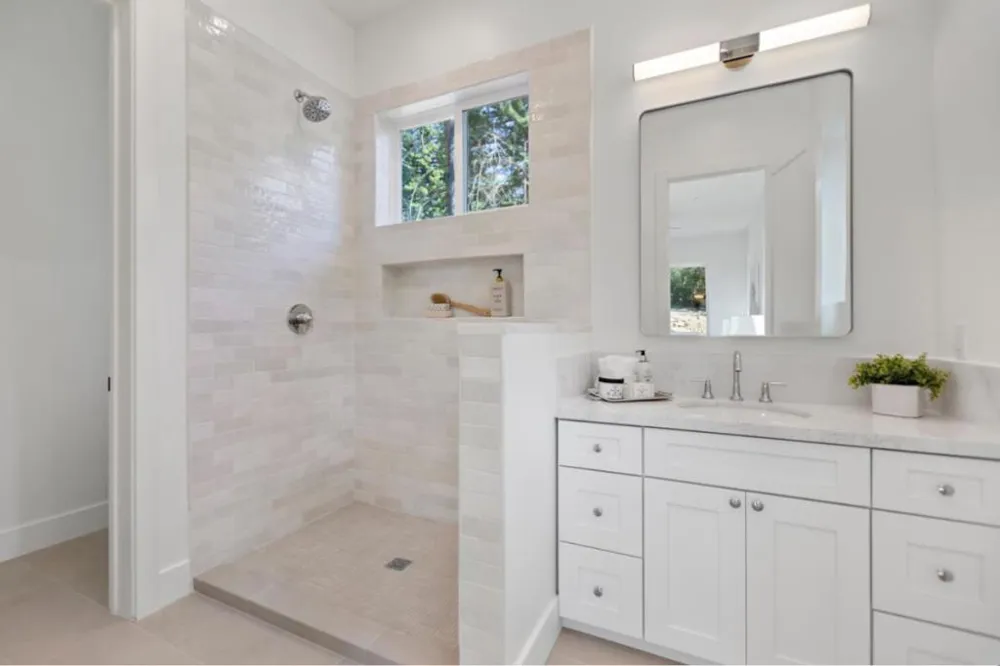 125 Fallen Leaf Drive Boulder Creek, CA 95006