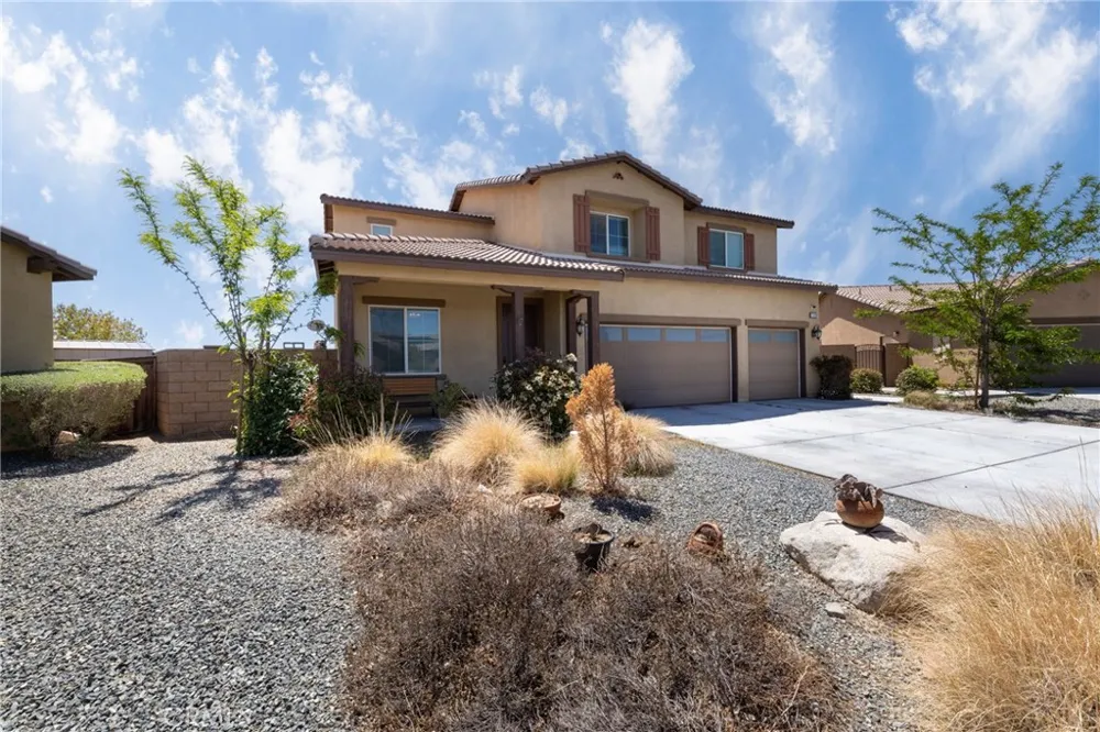 11239 Scarlet Ave Adelanto, CA 92301